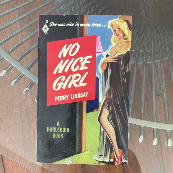 Harlequin Vintage Collection 2009 reissue of two pulp romance novels - Picture 2 of 9